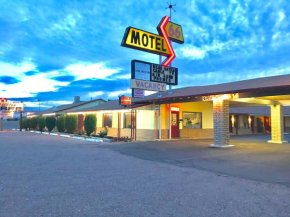 Hotels in Holbrook